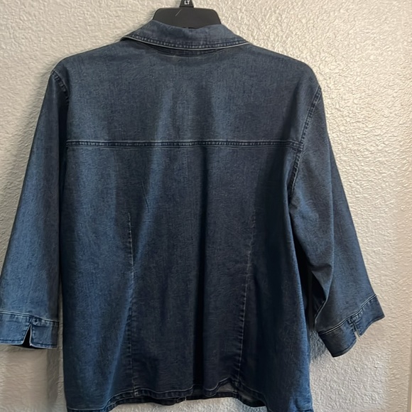 Erika Woman denim embroidered top vintage size 2X - Picture 2 of 5